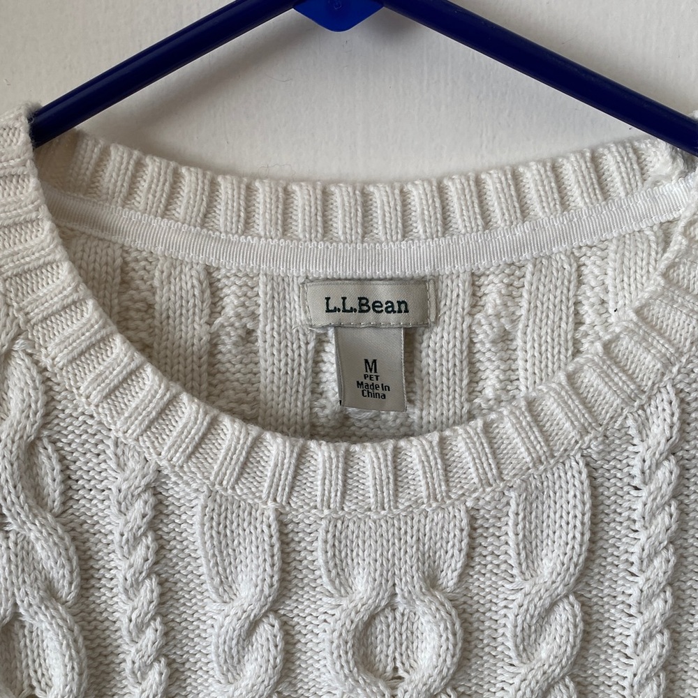 L.L. Bean Classic Cream Cable Knit Sweater - Picture 4 of 8